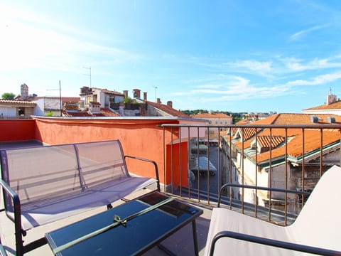 Apartment 2337