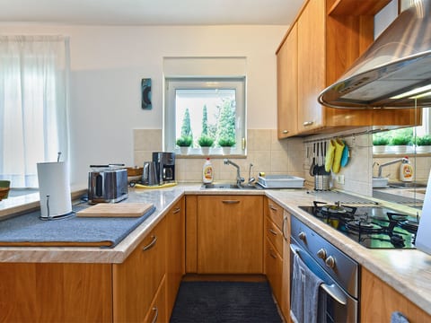 Apartment 2343