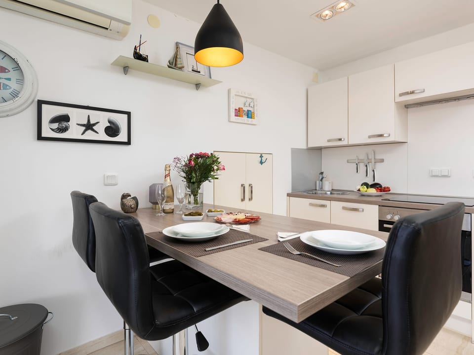Apartment Franc - Njivice