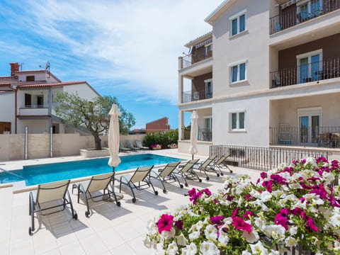 Apartment 2300