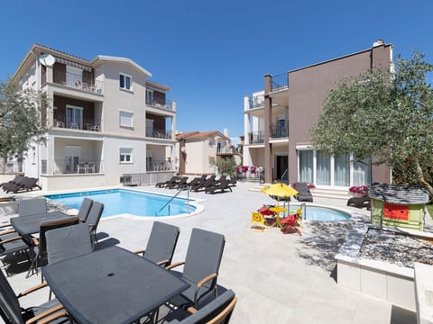 Apartment 2300
