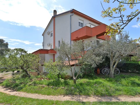 Apartment 2155