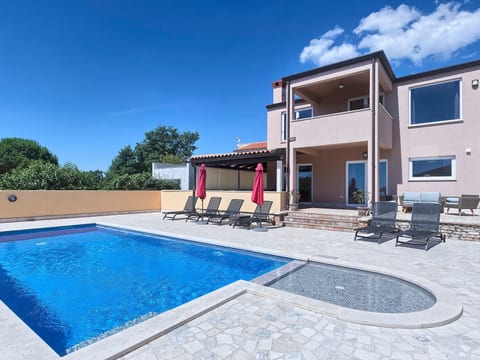 Villa Pascal