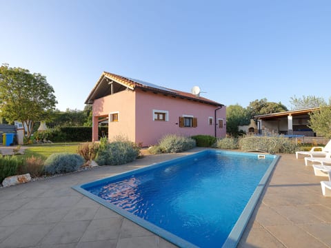 House Kaja