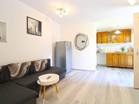 Apartment 2409