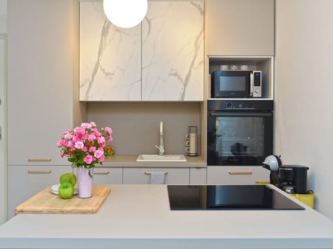 Apartment 2335