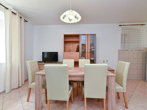 Apartment 2331