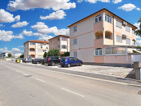Apartment 2257