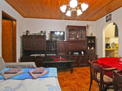 Apartment 2192