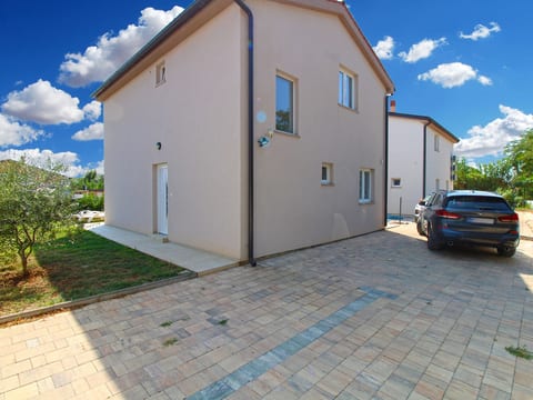House 2183