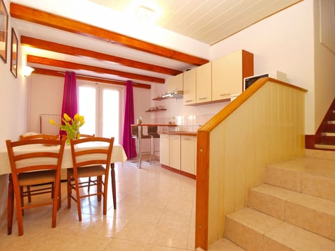 Apartment 1558