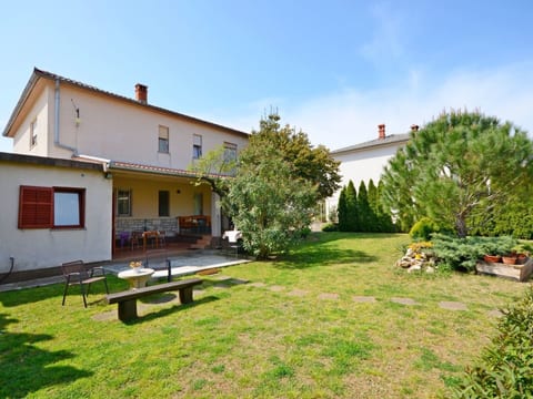 Apartment 1554