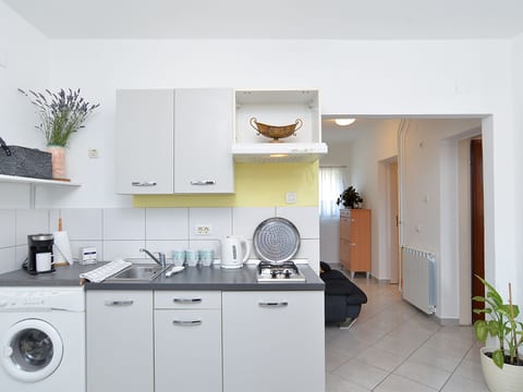 Apartment 1085