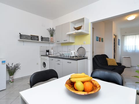 Apartment 1085