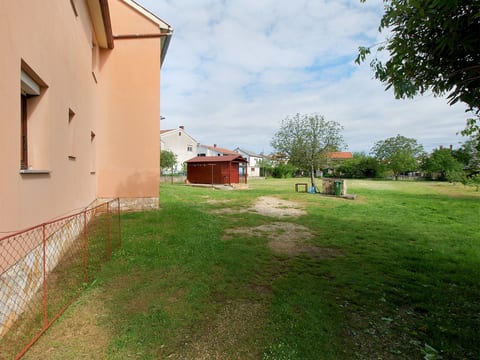 Apartment 1858