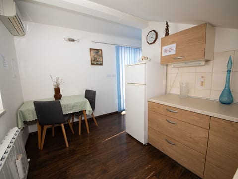 Apartment Karina - 1