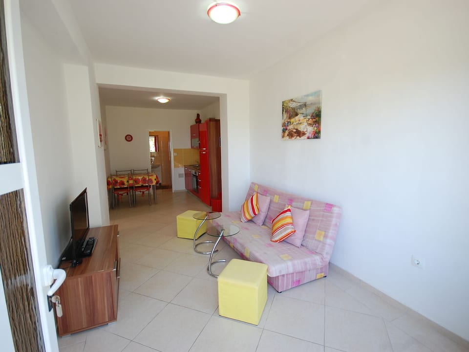 Apartment Blanka - Njivice