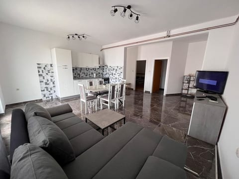 Apartment 625