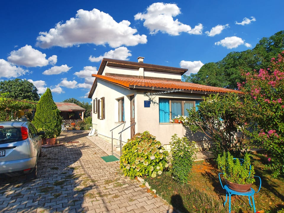 House 1461 - Pula