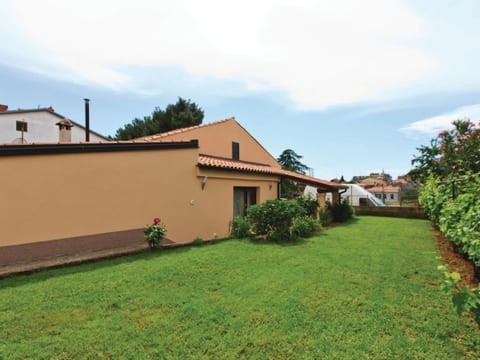 House 1072