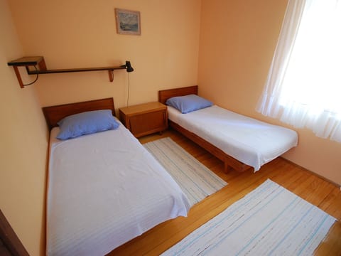 Apartment Leo