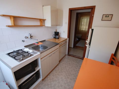 Apartment Leo
