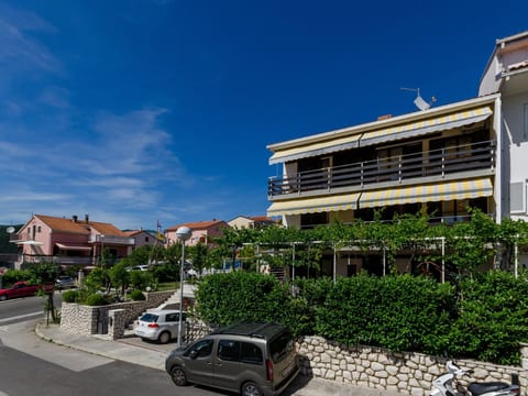 BRUKETA 1 / HR-08079-01