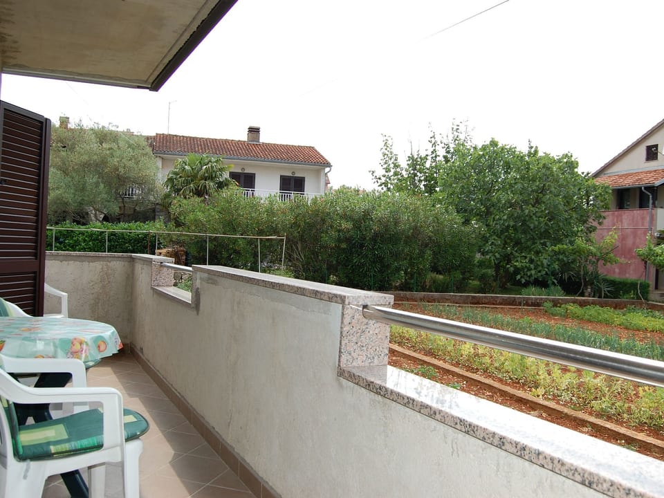 Apartment Davorka - 1 - Milohnići