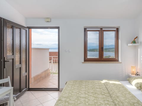 Apartment Karabaic - 1