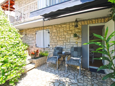Apartment 1278