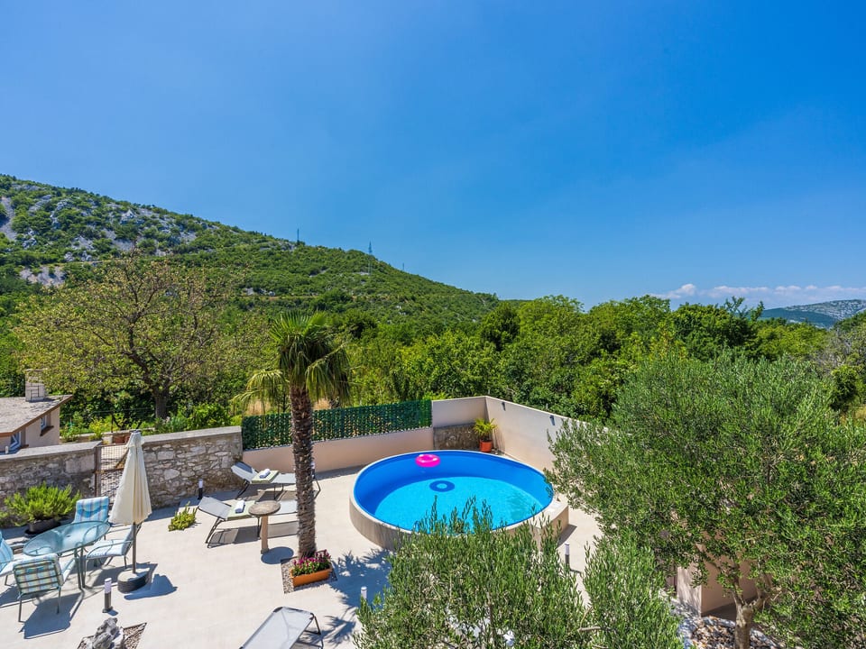 Biserka / HR-11145-01 - Crikvenica