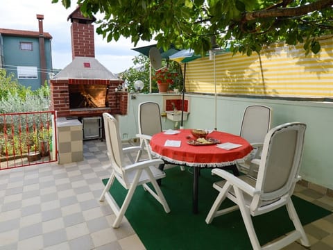 Apartment 926