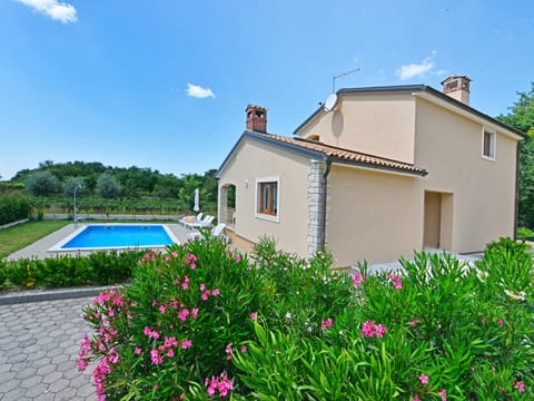 Villa 598