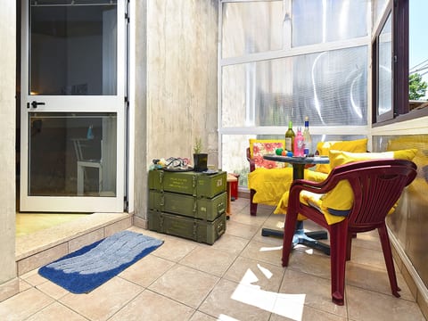 Apartment 2396