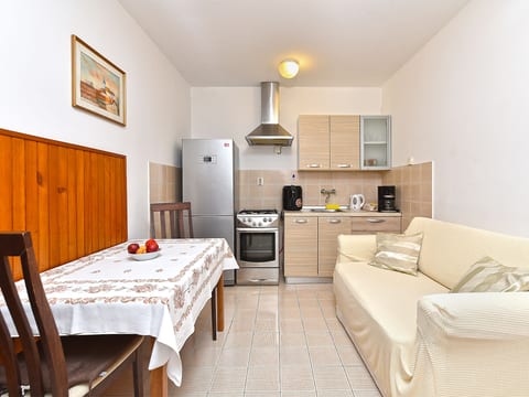 Apartment 2394