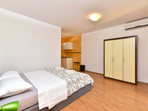 Apartment 2362
