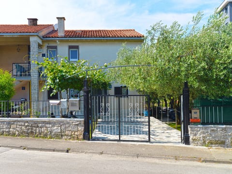 Apartment 2265