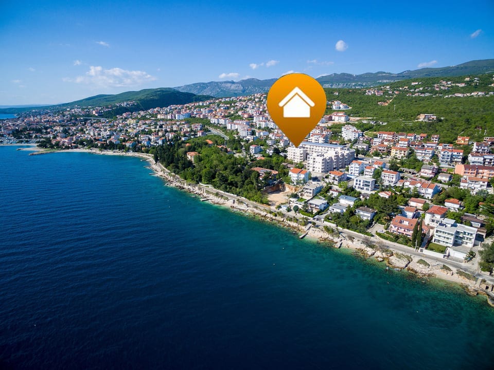 Amy / HR-09948-01 - Crikvenica