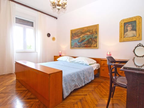 Apartment 1347