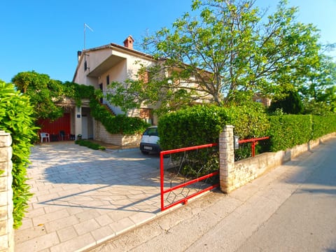 Apartment 1565