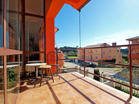Apartment 1571