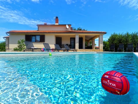 Villa 2273