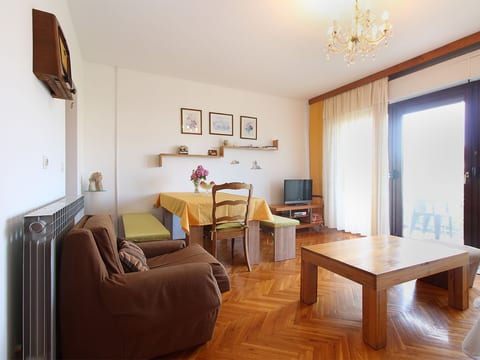 Apartment 2276