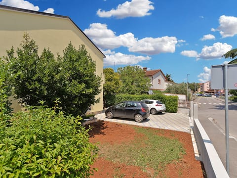 Apartment 1726