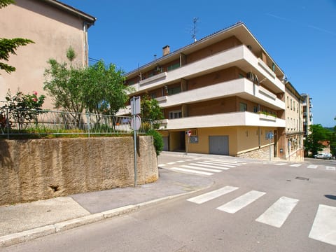 Apartment 1133