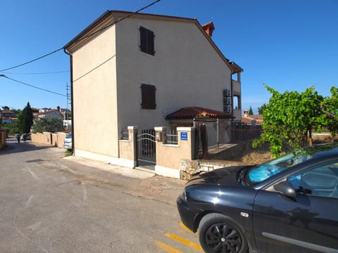 Apartment 1531
