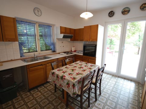 Apartment Mlađan