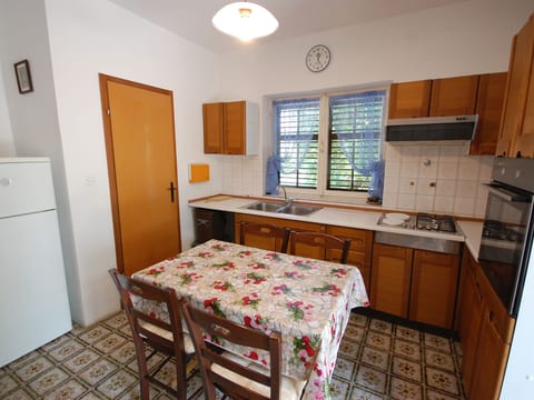 Apartment Mlađan