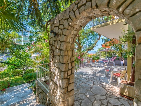 Irena Apartments prizemlje / HR-10649-01