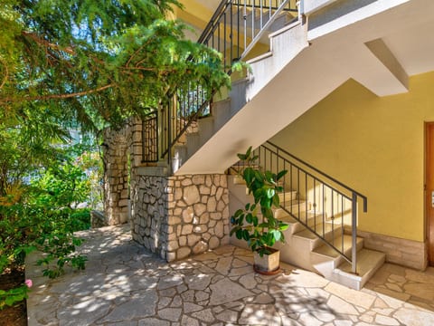 Irena Apartments prizemlje / HR-10649-01